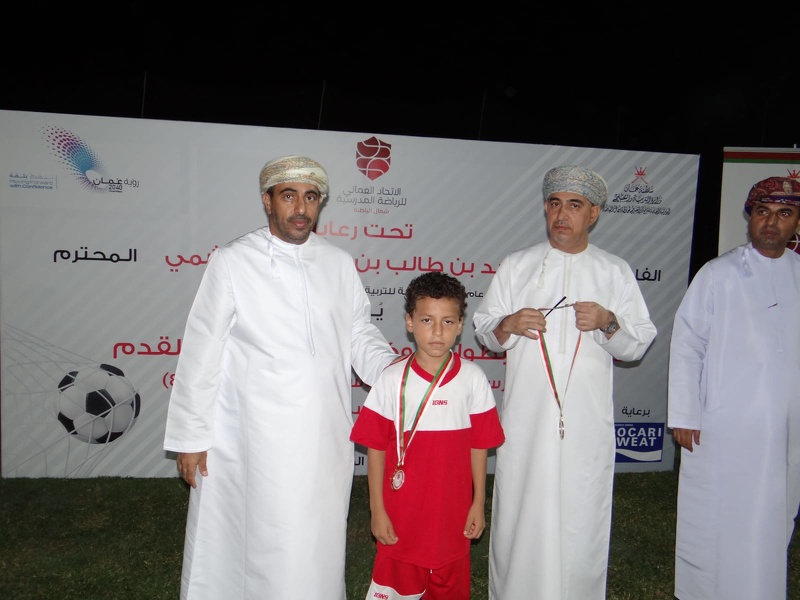 مدرسة الإشراق بصحار تتوج ببطولة بوكاري سويت بشمال الباطنة