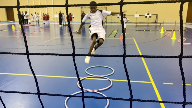 تنظيم ملتقى التطبيقات العملية لاختبارات الأداء العملي القياسات الحركية لطلبة مدارس  الحلقة الأولى بتعليمية ظفار