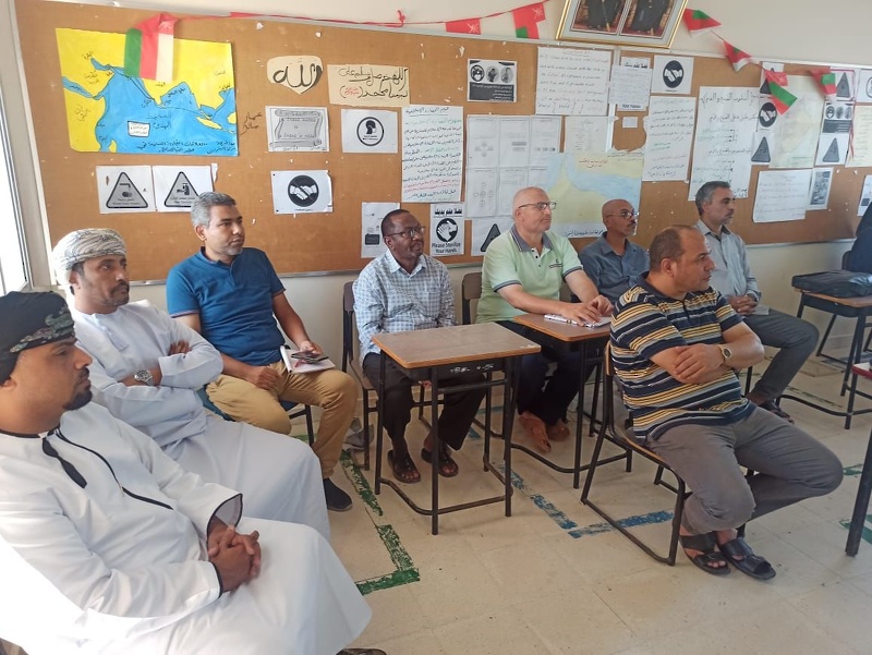 زيارة ميدانية لفريق الدعم الفني إلى مدرسة الحلانيات للتعليم الاساسي (١-١٢)