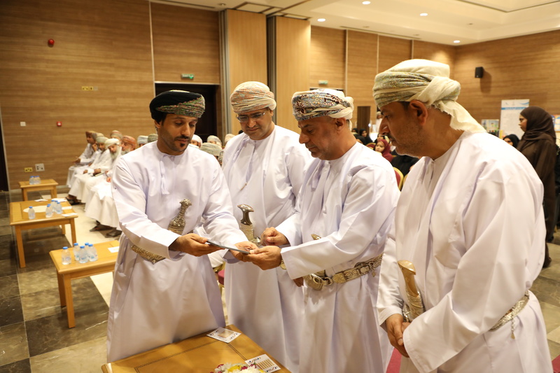 تدشين معرض الشراكة المجتمعية بمنح 