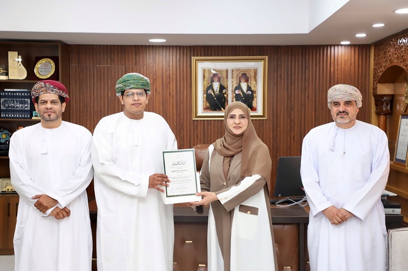 تكريم الإبداعات العُمانية بمدارس تعليمية ظفار تقديرًا لإنجازات محلية ودولية