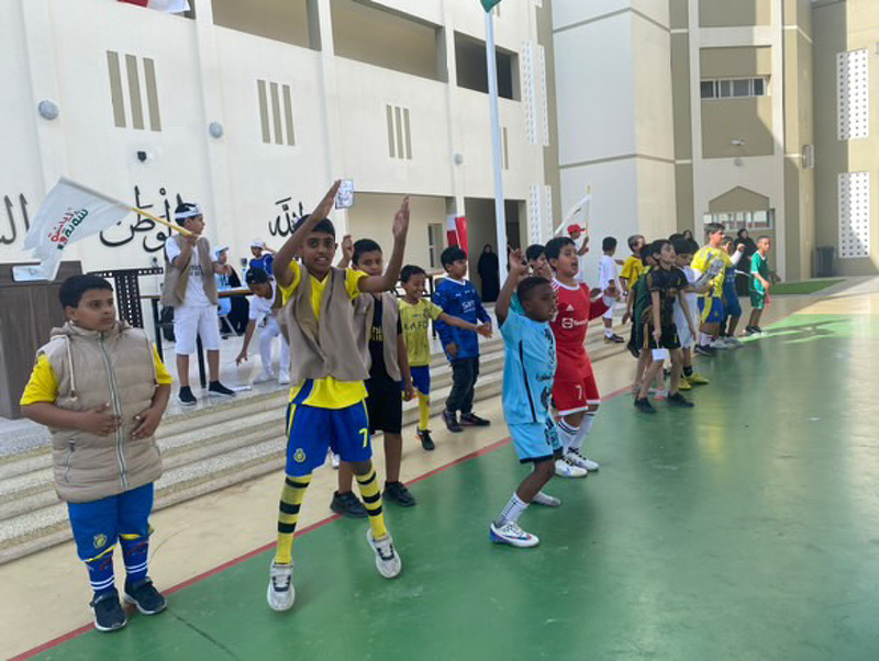 إقامة فعاليات اليوم الرياضي الموحد بمدارس تعليمية ظفار
