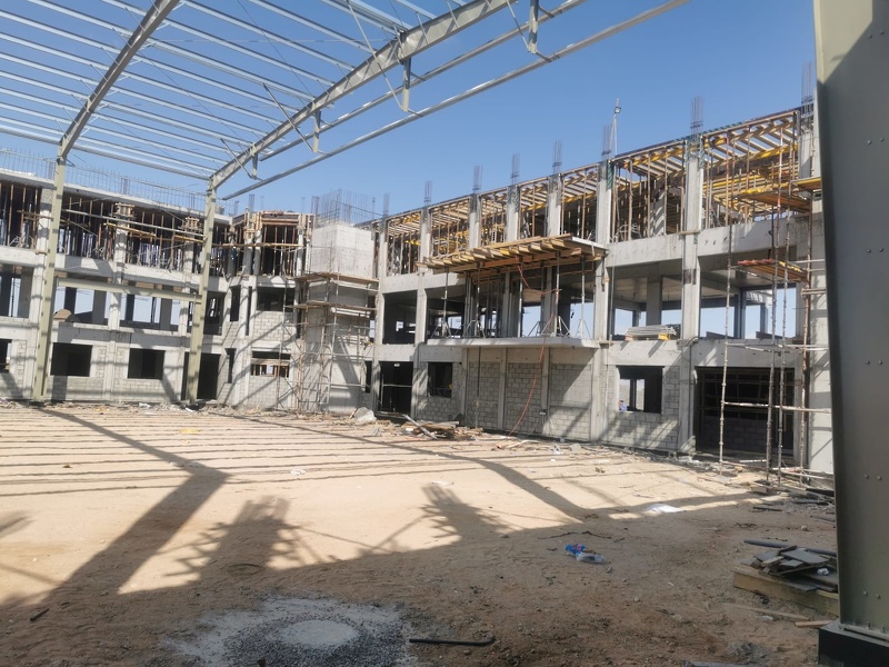 المدير العام لتعليمية جنوب الشرقية يتفقد سير العمل بمشروع مدرسة حلقة أولى بجعلان بني بوعلي