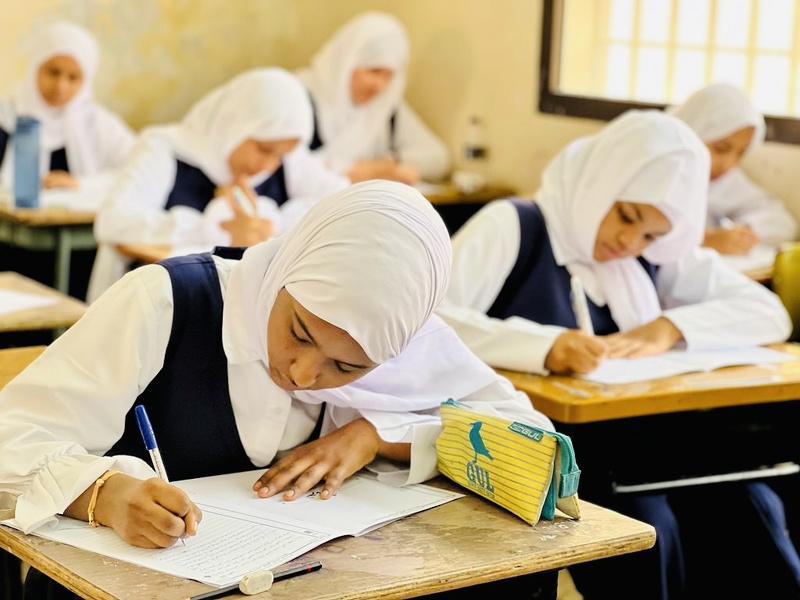 تنفيذ الاختبارات الوطنية للصفوف المرحلية بتعليمية ظفار