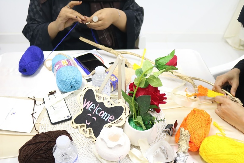 ورشة النسيج بالتشكيل المجسم في مدرسة شاطئ صحار الخاصة