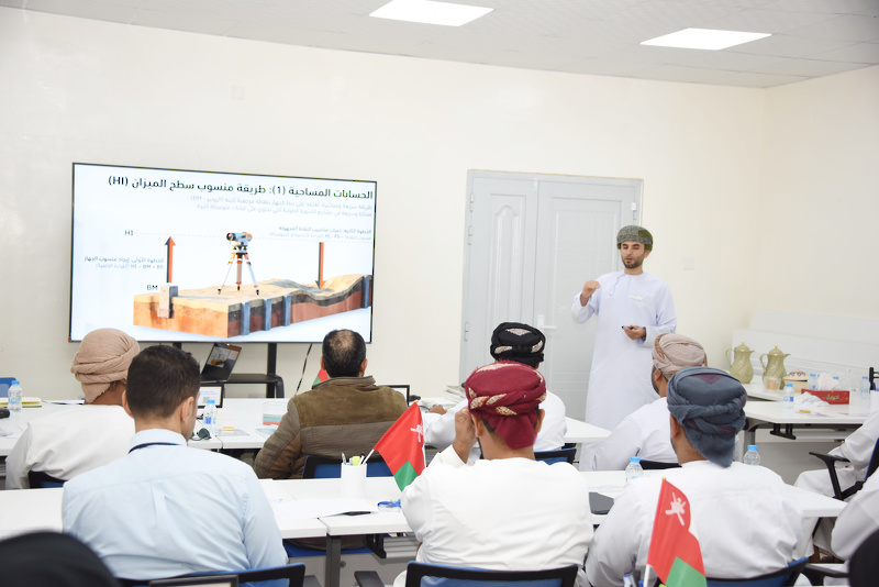 ورشة تدريبية حول التقنيات الجغرافية والأدوات المساحية بتعليمية جنوب الشرقية