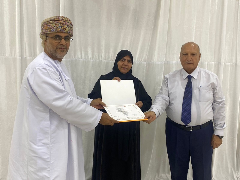 اختتام برنامج ادارة التغيير ودبلوماسية الأداء المتميز بتعليمية محافظة  الظاهرة