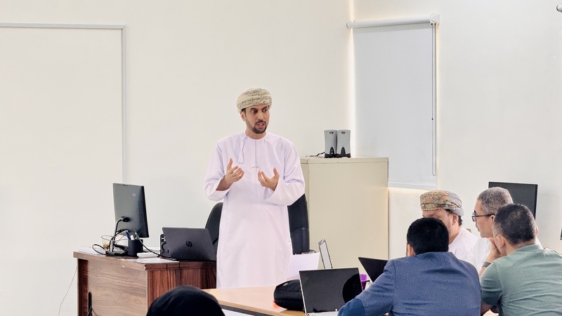 تنفيذ البرنامج التدريبي 