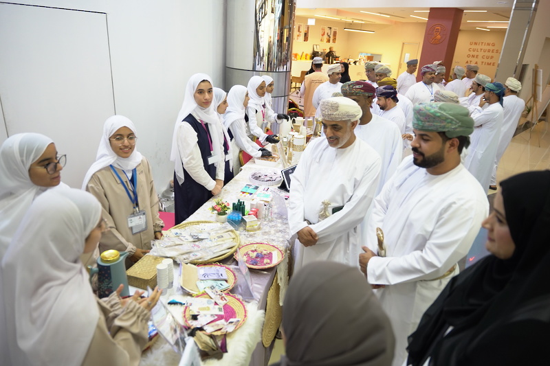 50 شركة طلابية في معرض الشركات الطلابية رائدون 9 بتعليمية جنوب الباطنة