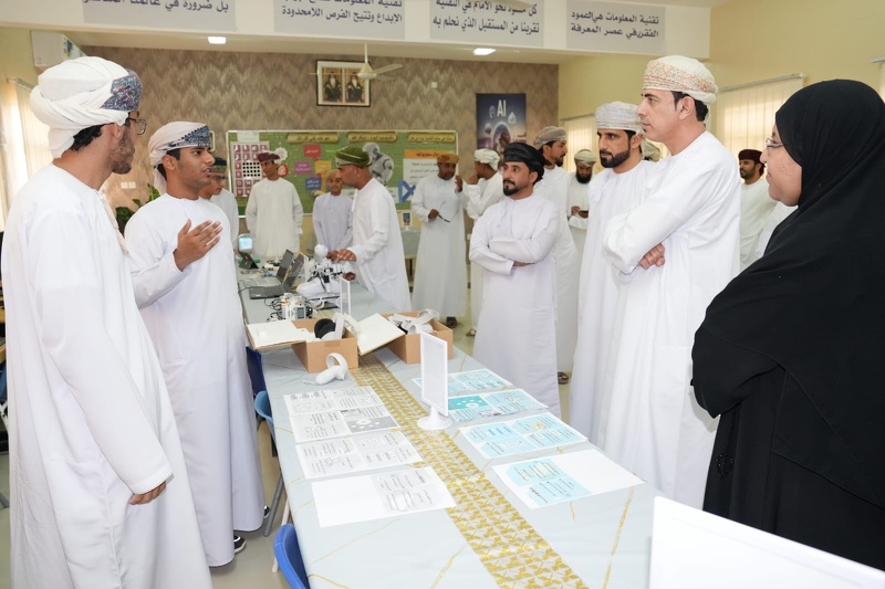 افتتاح ملتقى التكنولوجيا الثاني 2025 م ( نحو مستقبل رقمي ) بمدرسة قتيبة بن مسلم للتعليم الأساسي