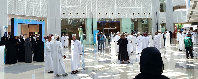 مشاركة تعليمية ظفار بالمؤتمر العماني الأول للمدن الصحية