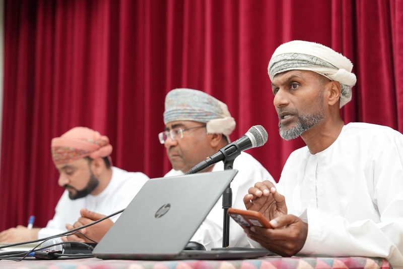 مدير عام تعليمية جنوب الشرقية يجتمع بادارات مدارس المحافظة