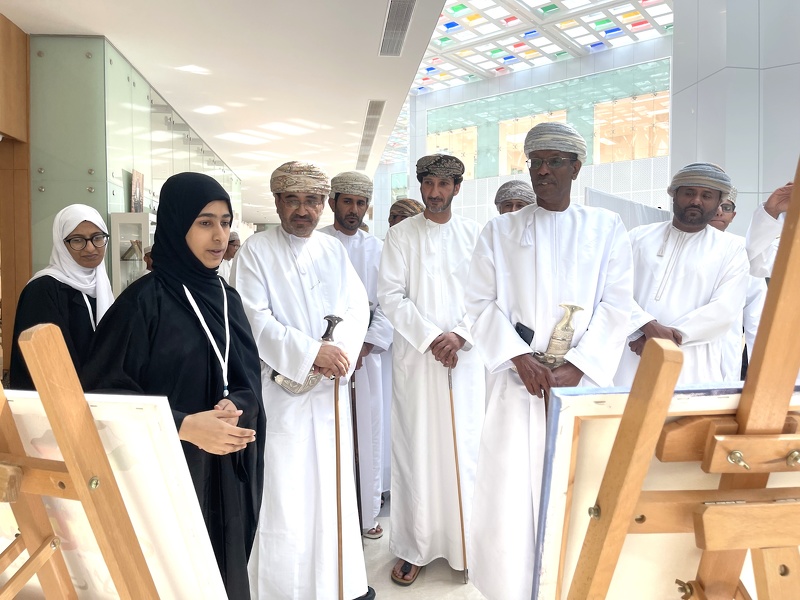 بدء فعاليات اليوم الخليجي للموهبة والإبداع بتعليمية ظفار
