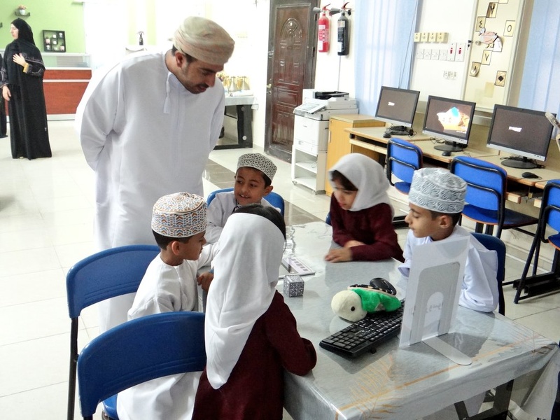 مدرسة المنهاج للتعليم الأساسي تنظم فعاليات بعنوان انفوجرافيك المنهاج