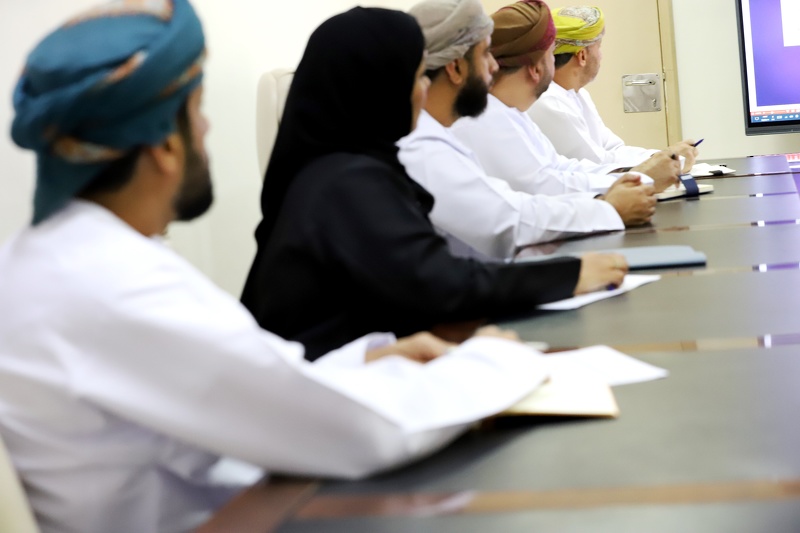 الفريق الوزاري من المديرية العامة للمدارس الخاصة يختتم زياراته لتعليمية في ظفار