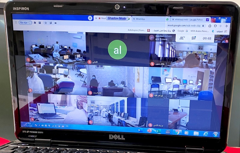 بدء المرحلة الرابعة في أولمبياد عمانتل للبرمجة بمدرسة صلالة للبنين