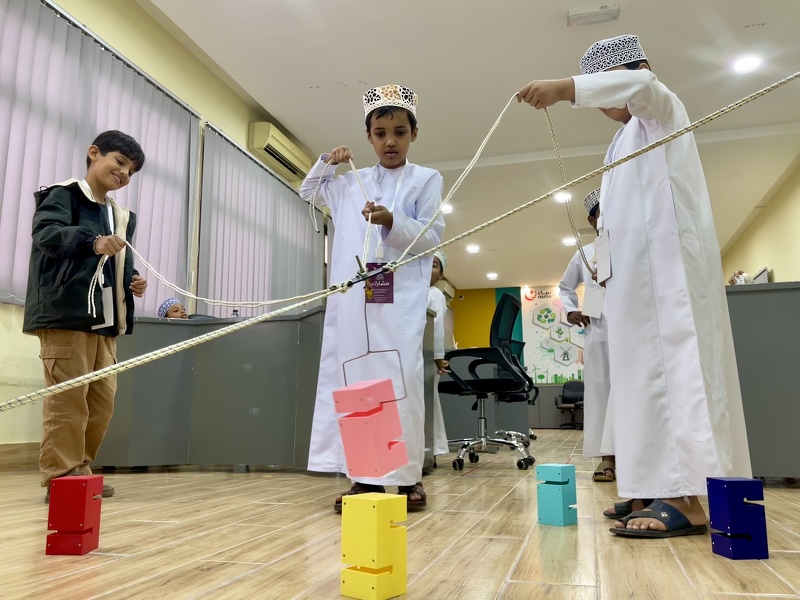 تنظيم برنامج بناء القدرات في مجال الذكاء الاصطناعي بمحافظة ظفار