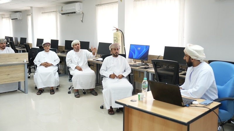 تعليمية جنوب الشرقية تنظم ورشة تدريبية للتعريف بـ «منظومة جاهز»