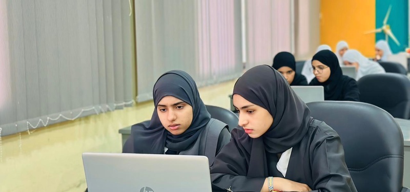 اختبار التصفية الثاني لمسابقة التطبيقات المعزَّزة بالذكاء الاصطناعي بتعليمية ظفار