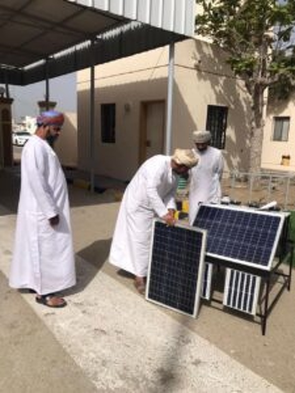 المظلة المكيفة مشروع ابتكاري بأفكار طلابية بشناص