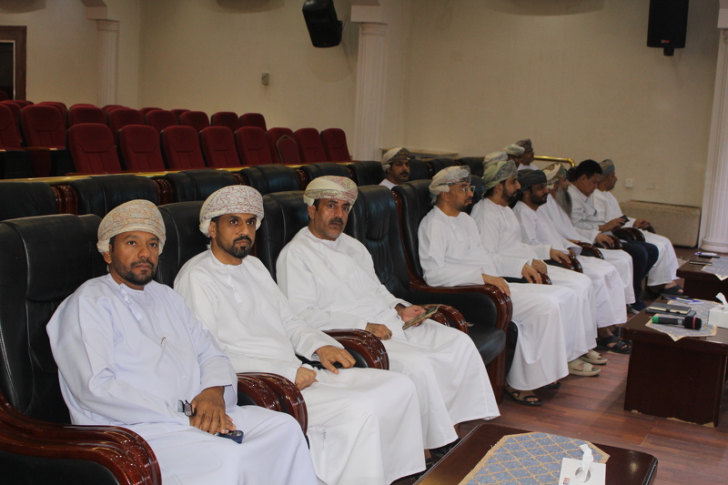  تنظيم لقاء تعريفي لمشروع رحلتي نحو الاستدامة بتعليمية محافظة الظاهرة 