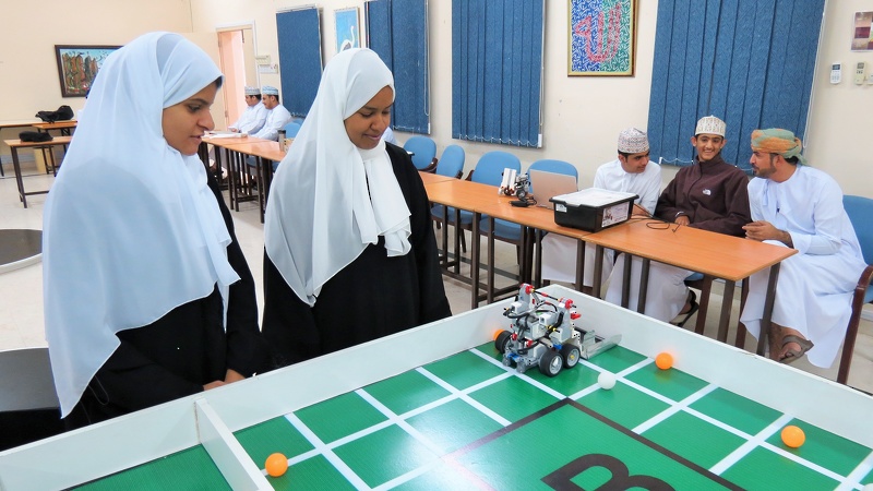 المرحلة النهائية لمسابقة أولمبياد الروبوت والذكاء الاصطناعي السادس بتعليمية الظاهرة