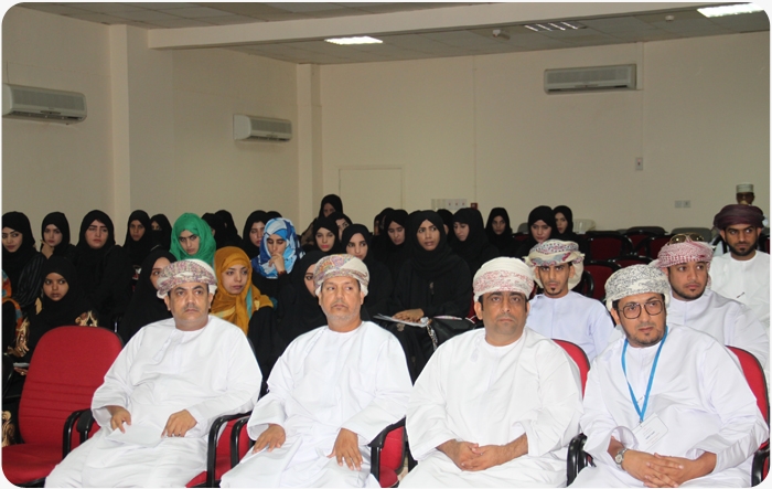 برنامج تعريفي للمعلمين الجدد بتعليمية شمال الباطنة