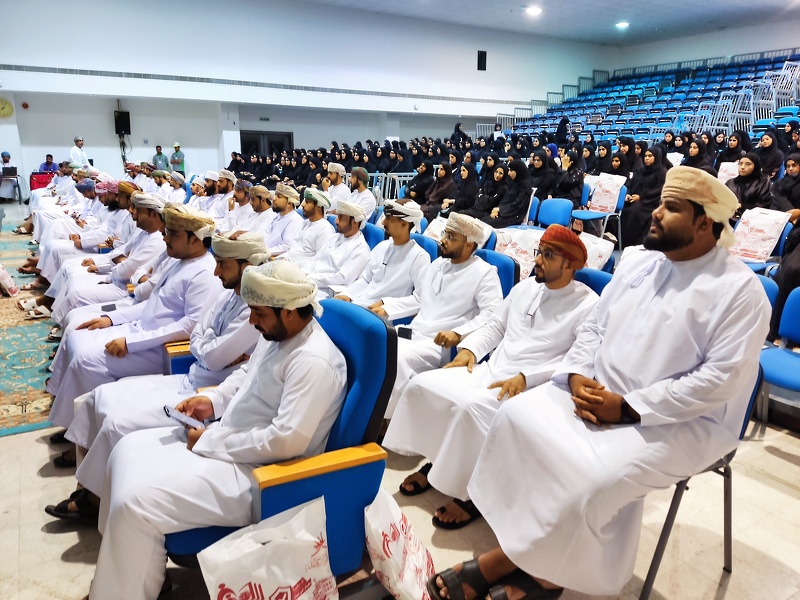 تنظيم لقاء تعريفي للمعلمين الجدد بتعليمية محافظة الظاهرة