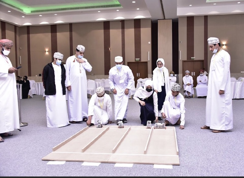 ختام مسابقة اولمبياد الروبوت بتعليمية شمال الباطنة