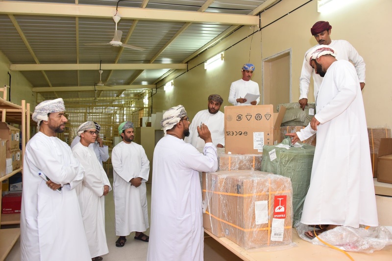  إحلال أجهزة الحاسب الآلي المستهلكة بتعليمية محافظة الظاهرة