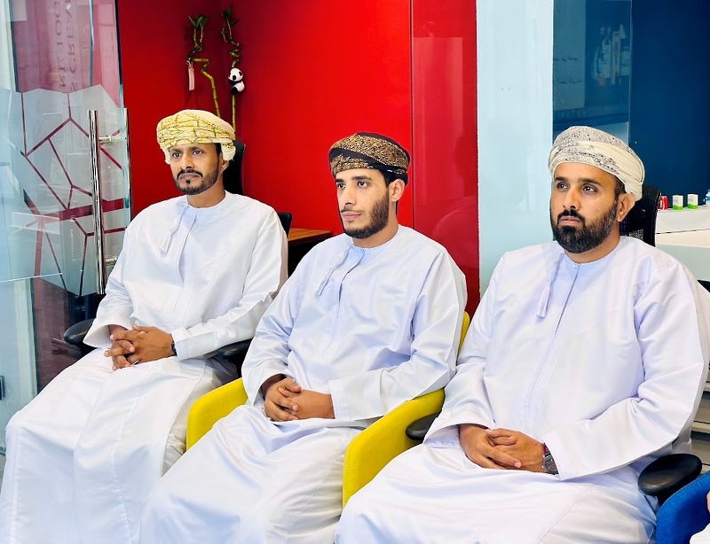 انطلاق البرنامج الصيفي للطلبة الموهوبين بتعليمية ظفار