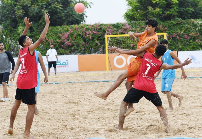 انطلاق مباريات المربع الذهبي في البطولة المدرسية للألعاب الشاطئية   