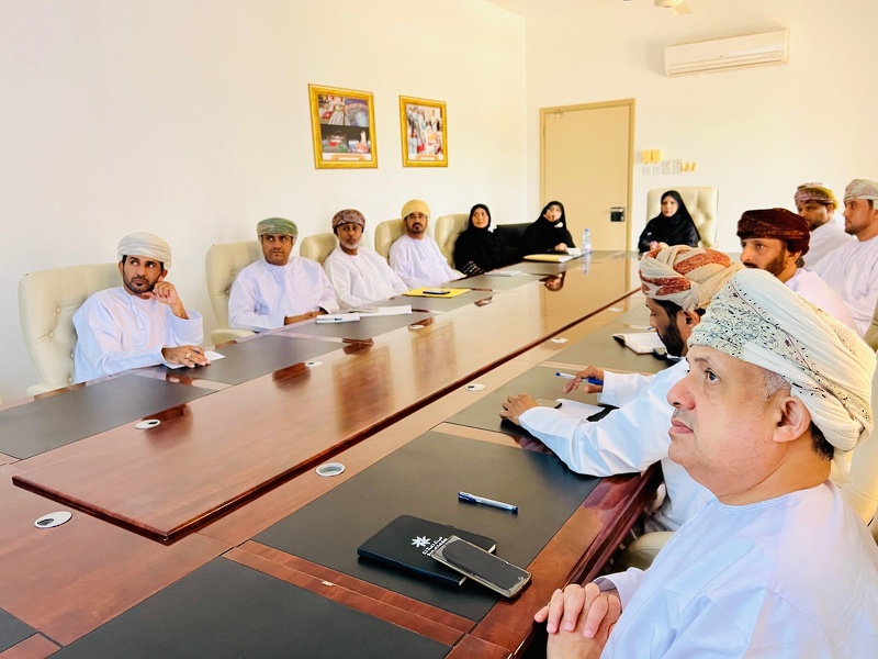 اجتماع فريق دعم و تسيير نظام الجودة بالمديرية العامة للتربية و التعليم بمحافظة ظفار 