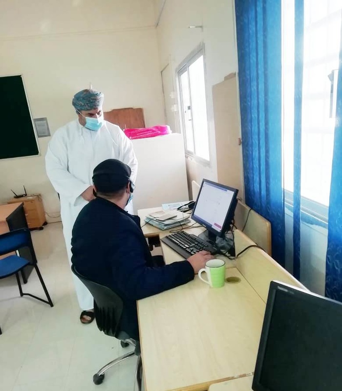 مدير عام تعليمية ظفار يزور عدد من مدارس ولاية صلاله