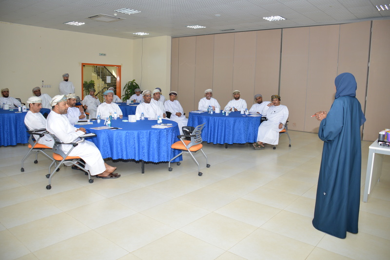 ورشة تدريبية حول فن الإتكيت الوظيفي بتعليمية جنوب الشرقية