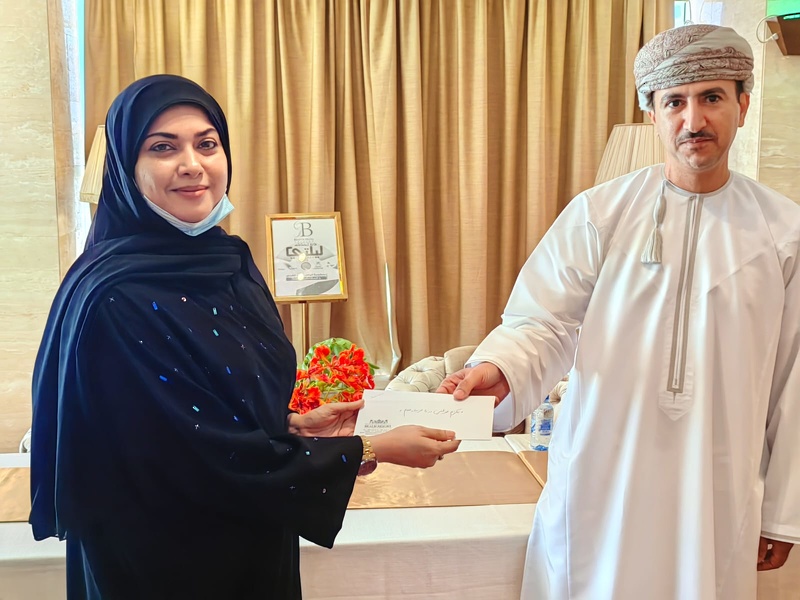 مدير عام تعليمية ظفار  يعقد لقاء مع فريق منظومة قياس الأداء الفردي والإجادة المؤسسية بتعليمية ظفار