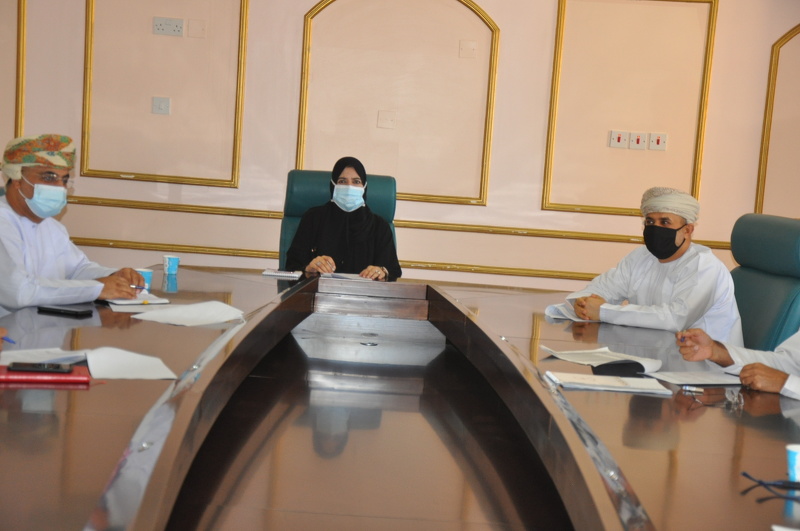اجتماع لجنة التخطيط  والمشاريع بتعليمية محافظة الظاهرة 