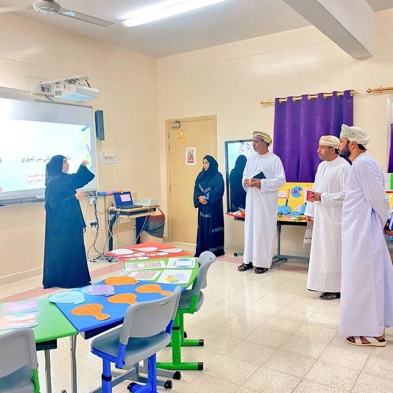 مدرسة سيح الرحمات تنظم فعاليات ومضات تقنية