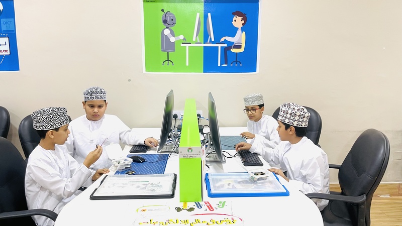 تواصل أعمال البرنامج الشتوي للابتكار بتعليمية ظفار