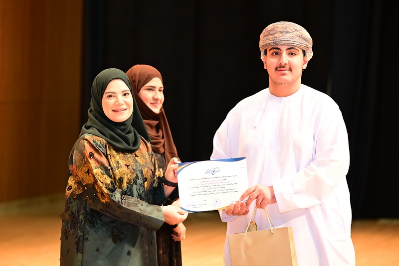 تعليمية ظفار تكرم أكثر من 350 مجيدا في الأنشطة التربوية لعام 2025