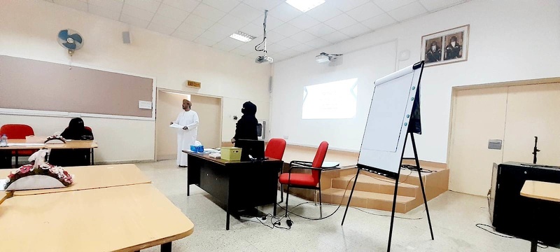  برنامج مهارات التعامل مع الحالات السلوكية بتعليمية ظفار