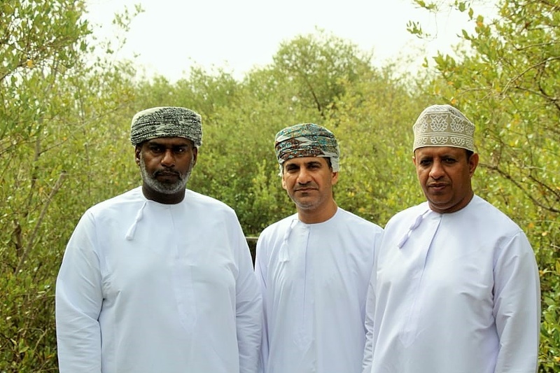 زيارة ميدانية لوفد من تعليمية الظاهرة لمحمية القرم الطبيعية ضمن فعاليات STEM2020