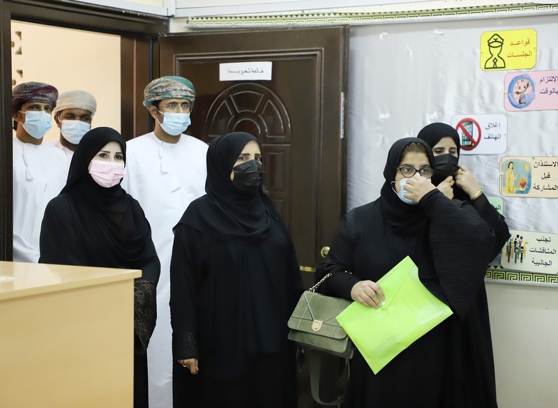 متابعة مراكز التدريب المهنية بتعليمية ظفار 