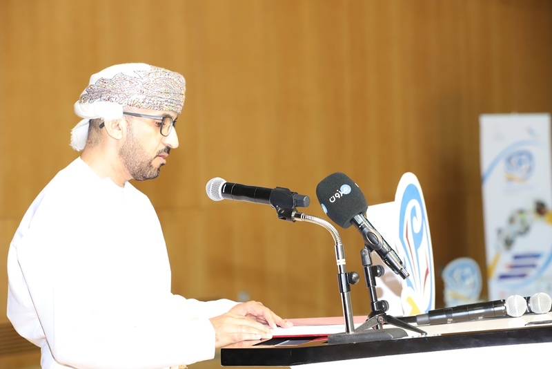  افتتاح المحطة الثانية لمبادرة قافلة الوسائل التعليمية بمحافظة ظفار