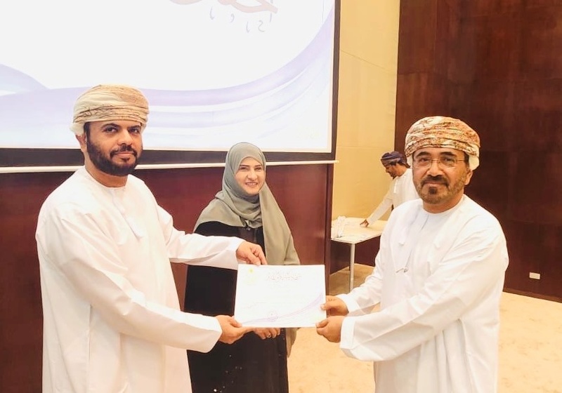 ختام البرنامج الصيفي للطلبة الموهوبين بتعليمية ظفار