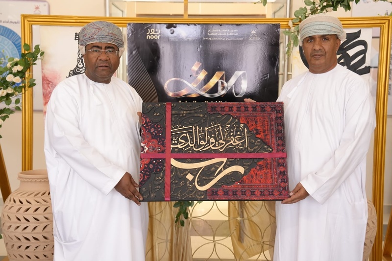 افتتاح المعرض الفني ( من الفن الى الريادة ) بمدرسة بلاد بني بوعلي للبنات