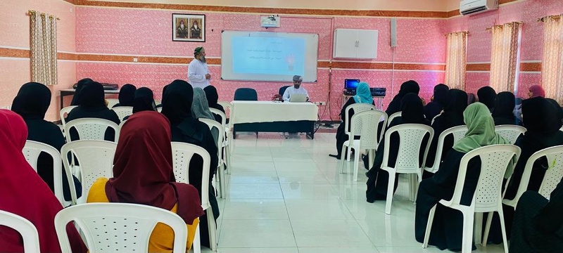 تنظيم لقاء تعريفي لنظام إدارة الجودة بمدارس محافظة الظاهرة 