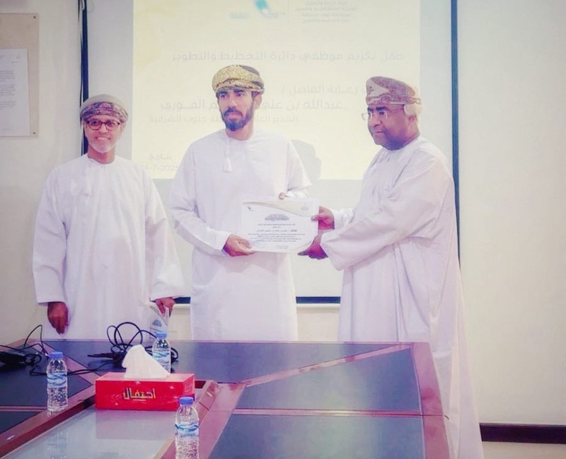 حفل تكريم موظفي دائرة التخطيط والتطوير بتعليمية جنوب الشرقية