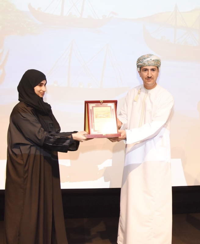 تكريم الفائزين بمسابقة الرسم 