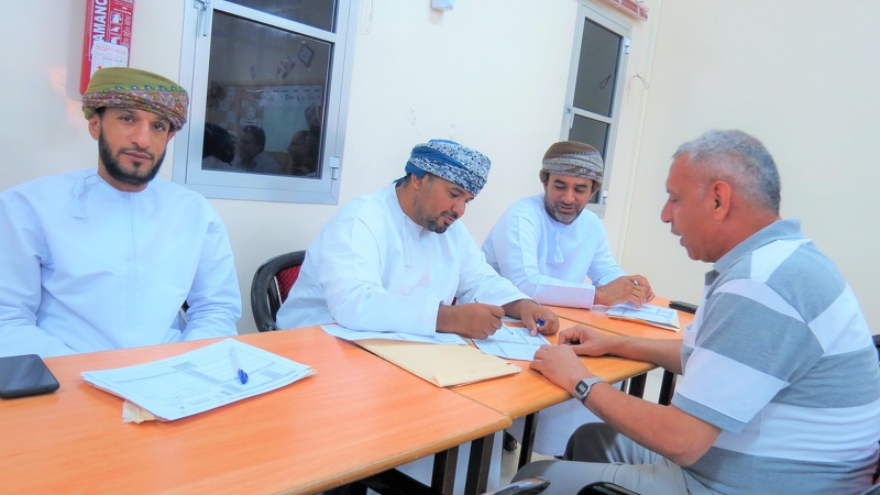 لجنة الفحص والتدقيق بتعليمية الظاهرة تباشر أعمالها للفصل الدراسي الأول 2019 /2020م